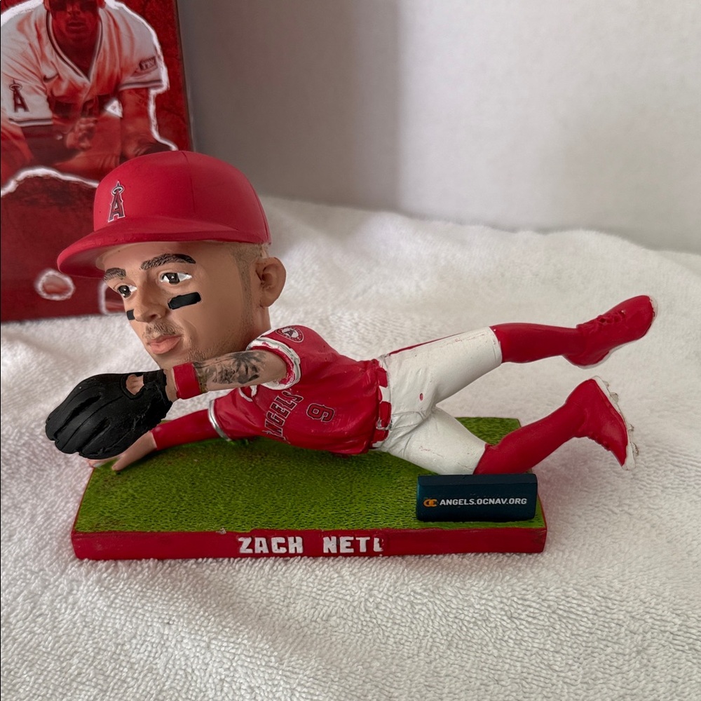 Angels Red Bobblehead Box - Picture 12 of 12
